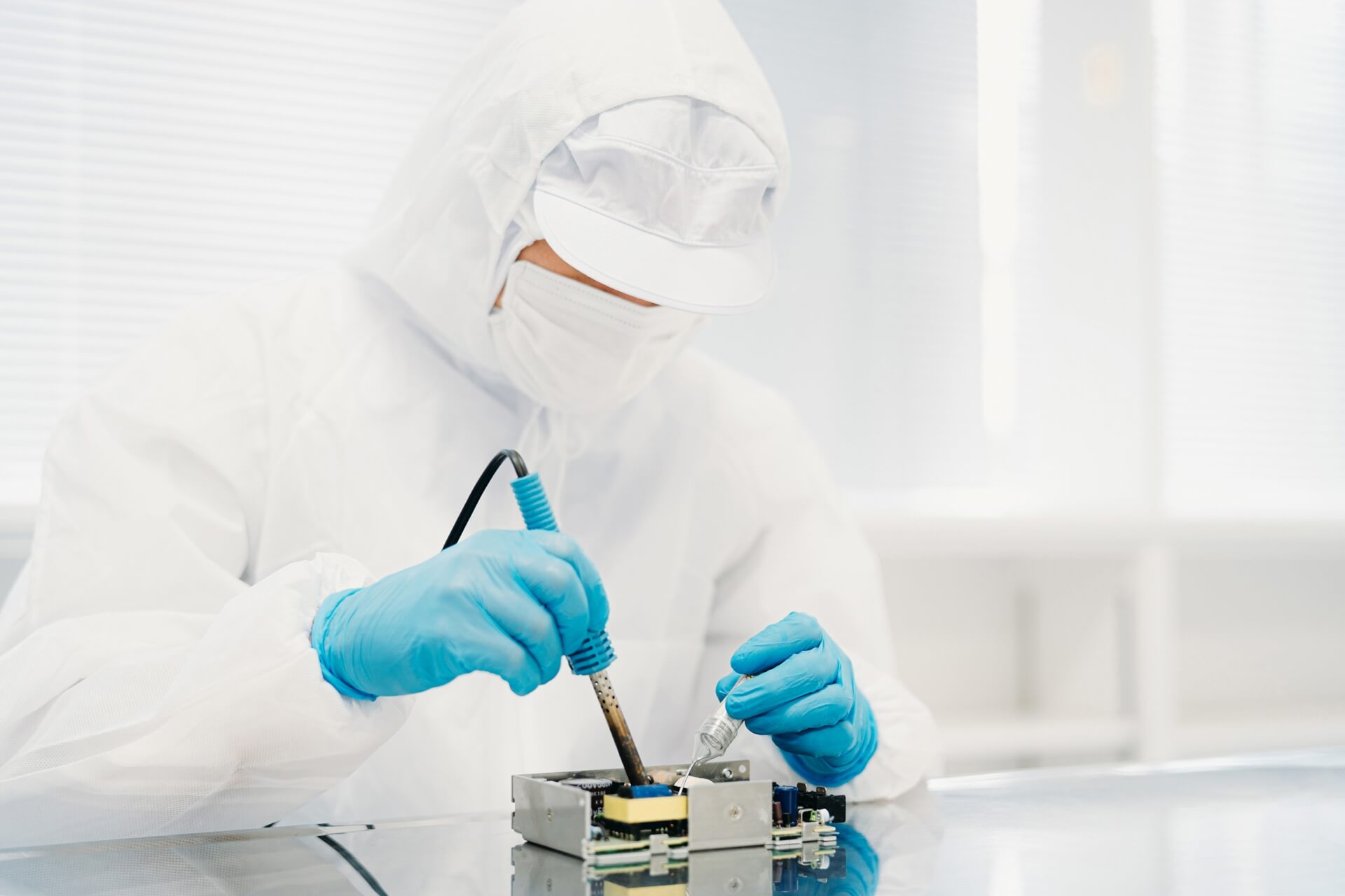 主な半導体パッケージのアッセンブリ技術の種類について